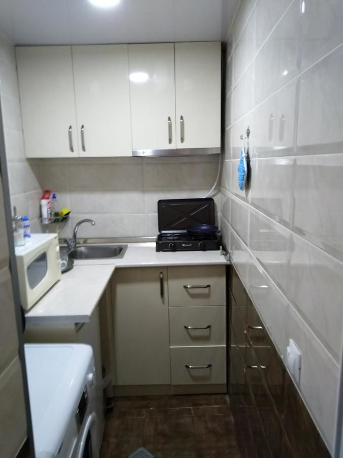Гостевой дом Yellow House Тбилиси-5