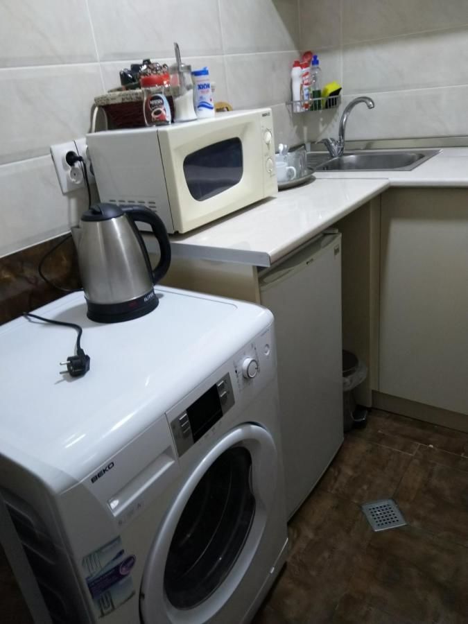 Гостевой дом Yellow House Тбилиси-6